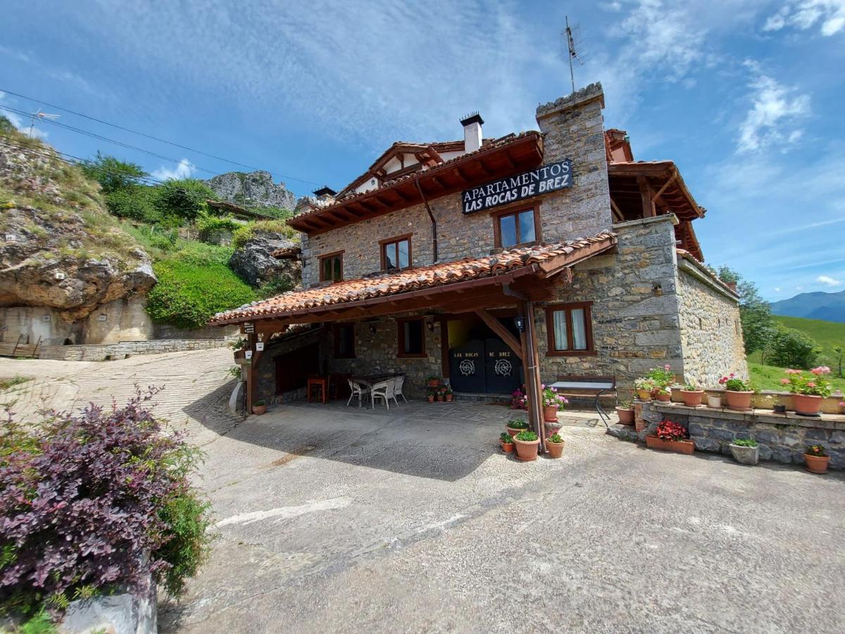 Apartamentos Rurales Las Rocas De Brez Camaleno Bagian luar foto