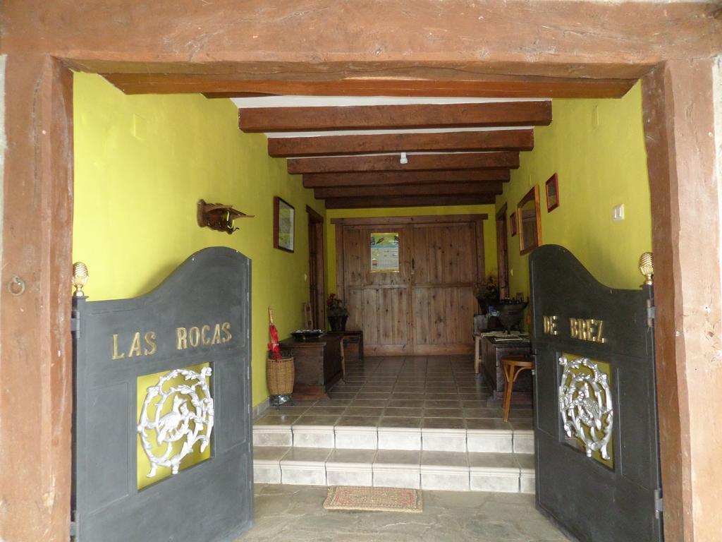 Apartamentos Rurales Las Rocas De Brez Camaleno Bagian luar foto